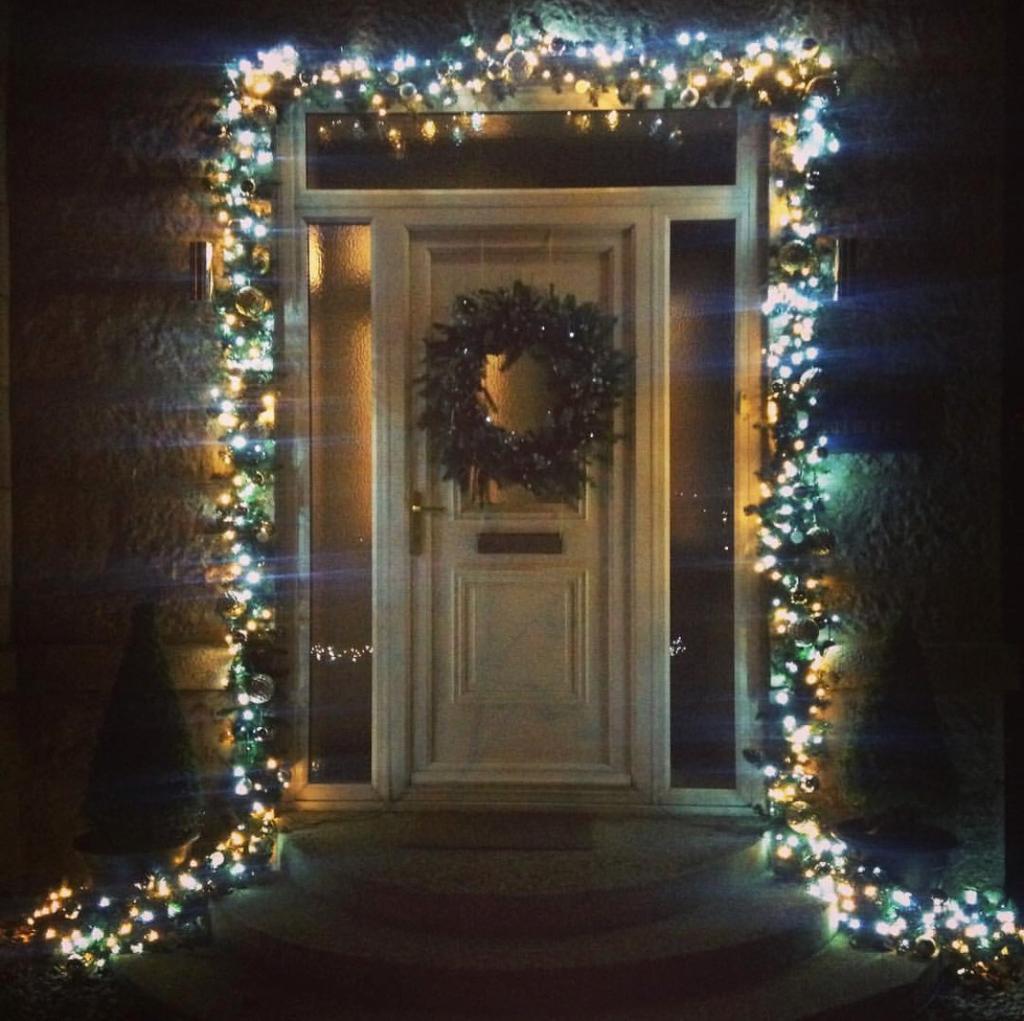 Large light up Christmas garland 26m. | in Inverurie, Aberdeenshire
