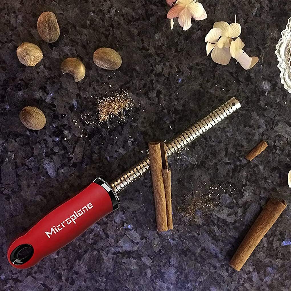Microplane Premium Classic Spice Grater - Red