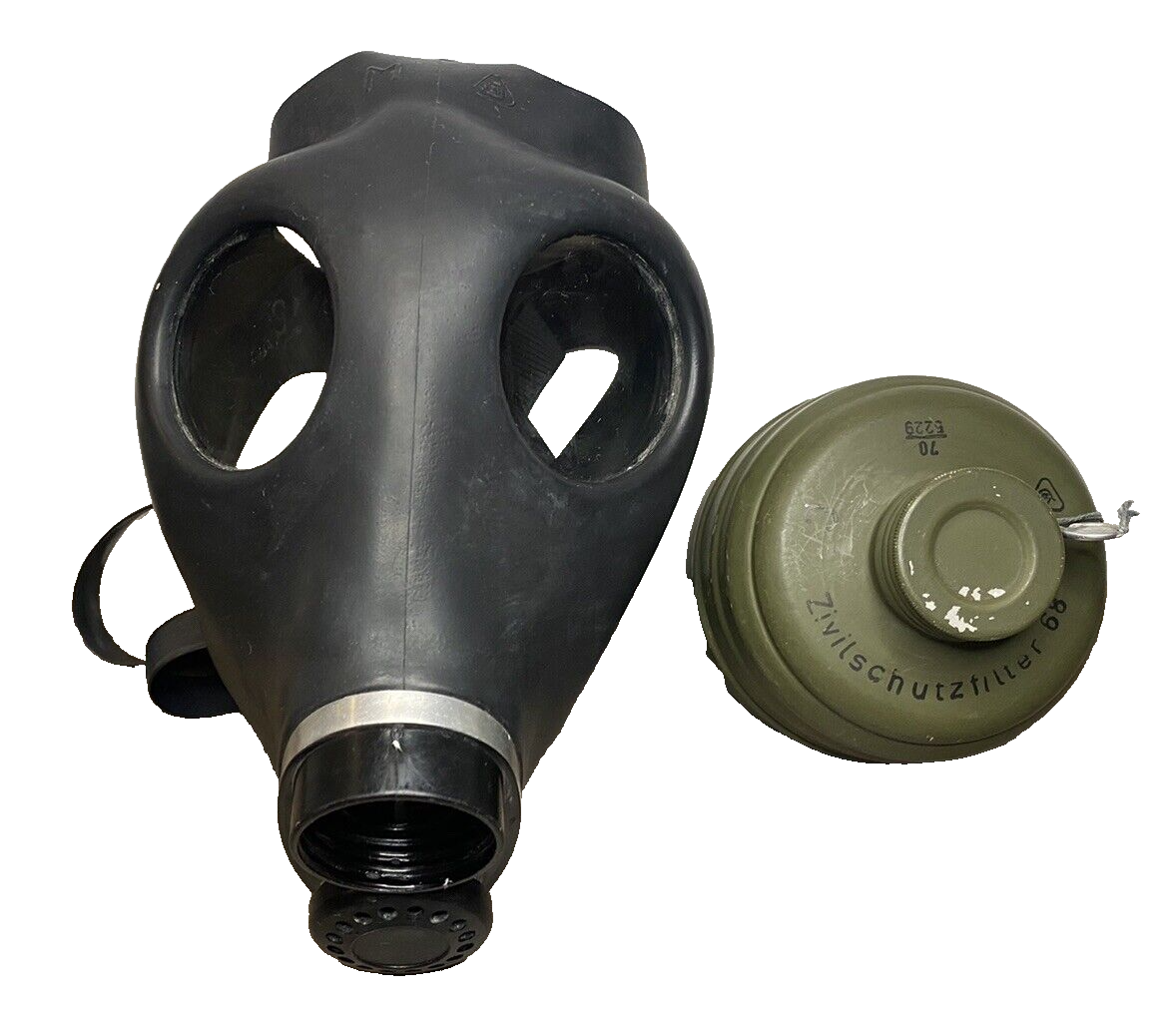 German Gas Mask with Zivilschutzfilter 68 | eBay