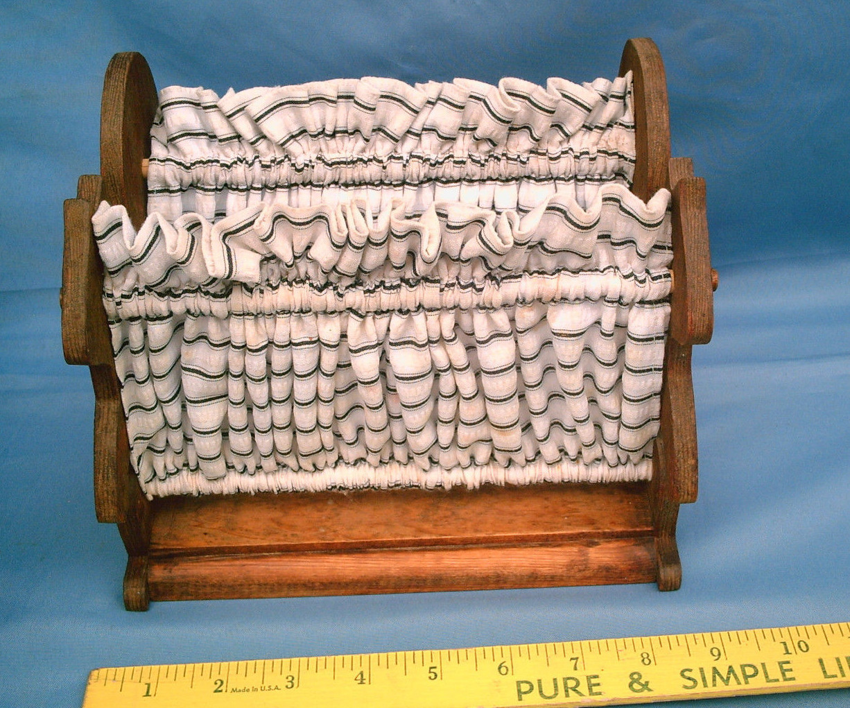 VTG! Set of 2 Hand-Crafted Picnic Wood Design Squirrel Napkin Utensil Holder Lot