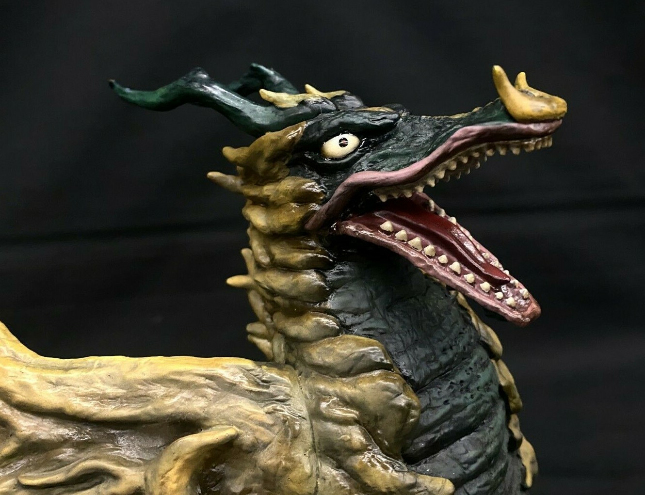 ウルトラ怪獣 ドドンゴ フィギュア 金色 ☆未開封 特撮ヒーローズ ウルトラQ ウルトラマン「ドドンゴ