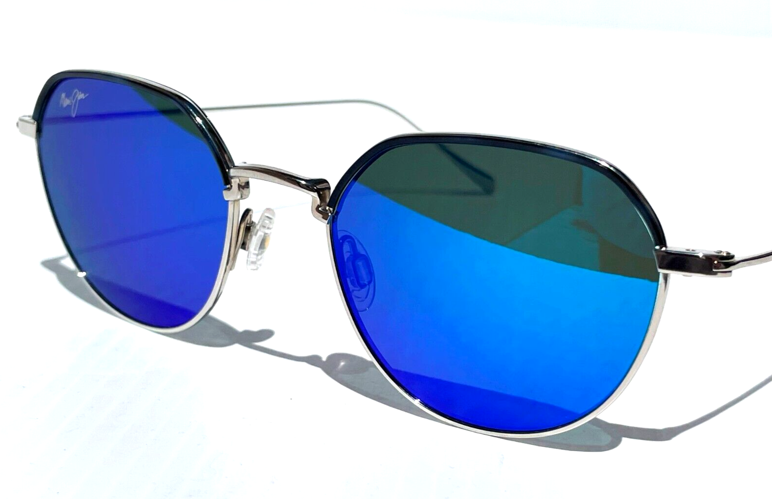 Pre-owned Maui Jim Island Eyes Matte Silver Polarized Blue Lens Sunglass B859-17