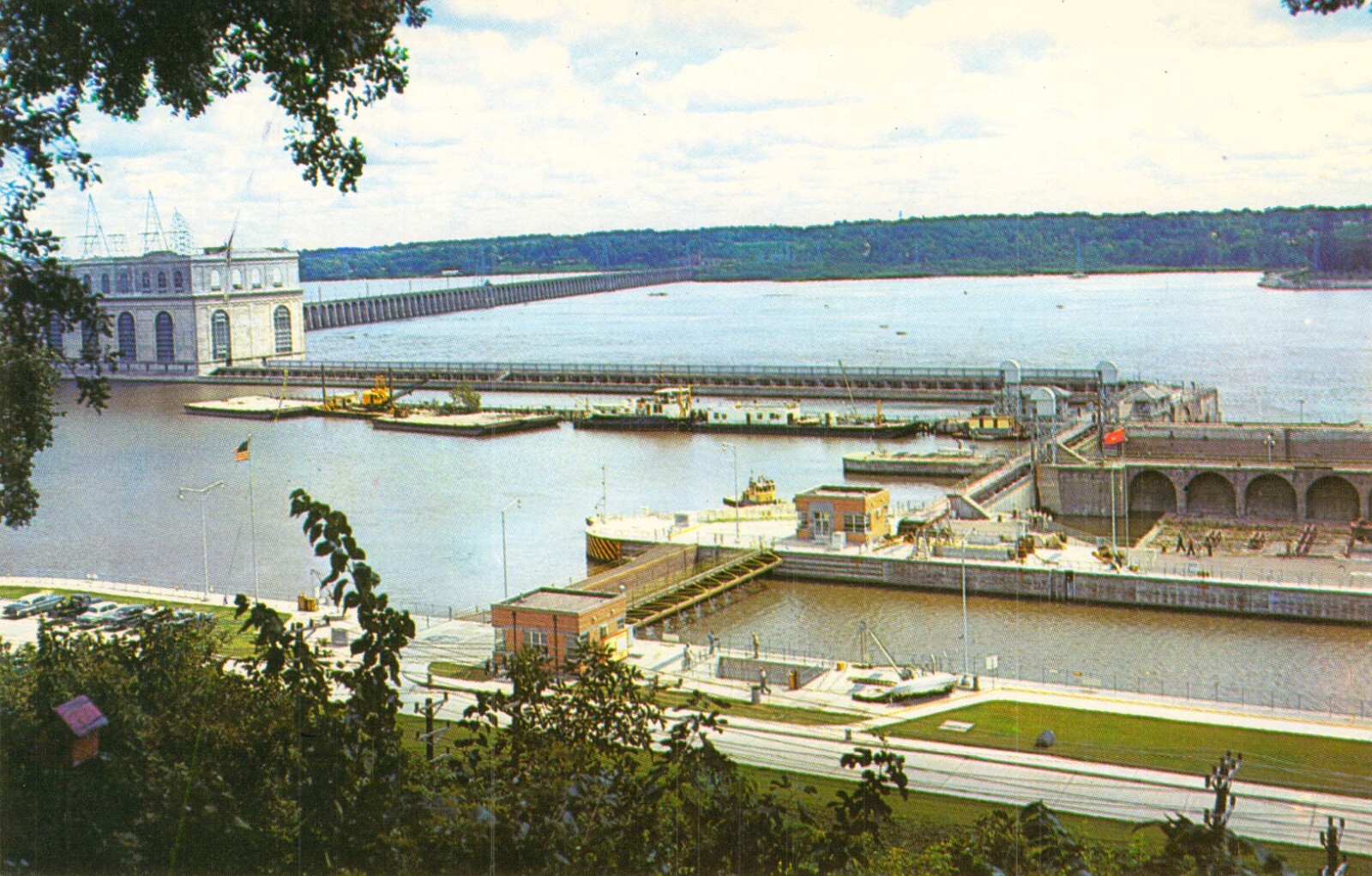 (DAM) Keokuk-Hamilton Dam | Iowa PBS