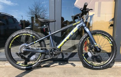 whyte 203 bike