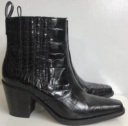 【関税＆送料込み】Ganni 'Western' Black Recycled Leather B Ganni Black Embroidered Low Shaft Western Boot – Annabel