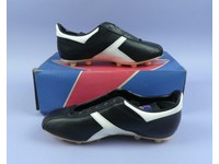 old football boots shop