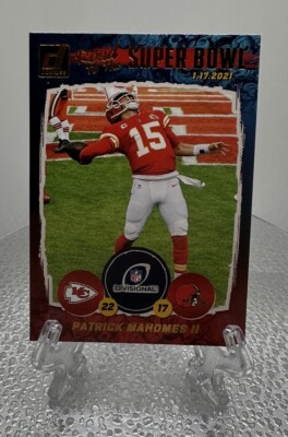 Patrick Mahomes ''Road to the Super Bowl'' 2021 Panini Donruss Card #DR3 Chiefs 