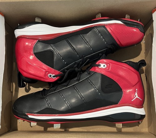 Size 13.5 Nike Air Jordan Derek Jeter Vital Baseball Cleats