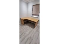 Office Desk 180cm x 120cm (AS NEW)