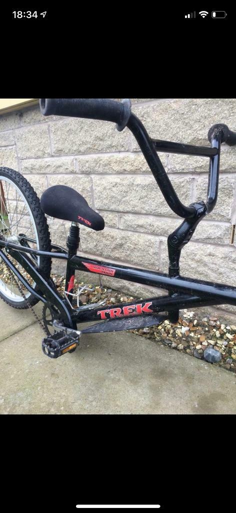 trek tagalong