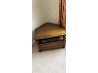 Ercol coffee table / TV Unit, with drawer, in superb condition 