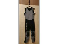 AquaLung 1 piece of 2 Diving suit, size 46