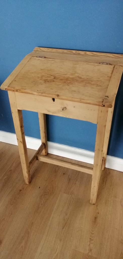 Vintage style old fashioned lift top school desk | in ...