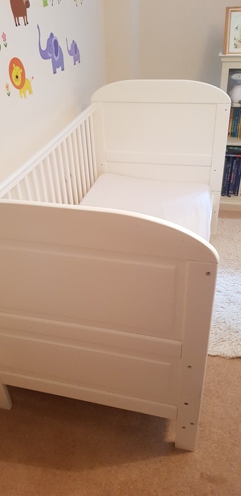 angelina cot bed