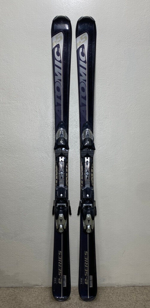 ◇ スキー 絡ん ATOMIC LOADING e.Zone e.5 148 cm ◇ スキー 絡ん ATOMIC LOADING e.Zone e.5 148 cm