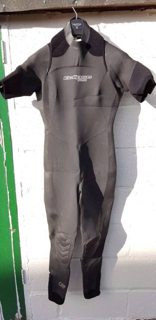 Women's XXL wetsuit size 1416 never worn in Sheffield, South Yorkshire Gumtree