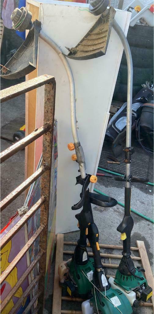 Grass trimmers 3 x B&Q grass strimmers spares or repairs in Paisley