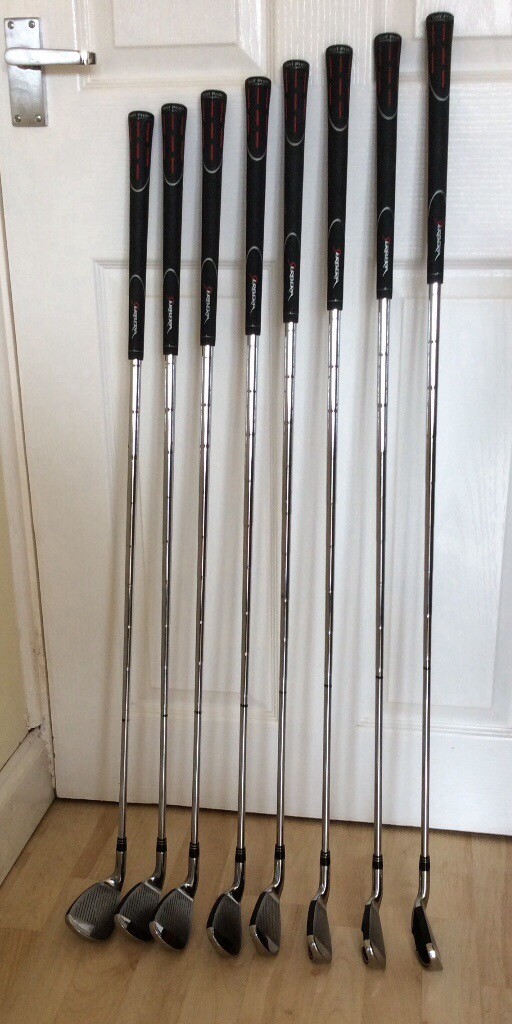 Mens Set of Golf Irons Clubs For Sale. VGC. in Corby