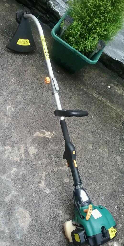 bq grass strimmers