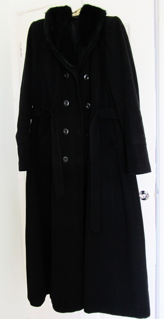 Black Floor Length Wool Coat In Swanwick Derbyshire Gumtree