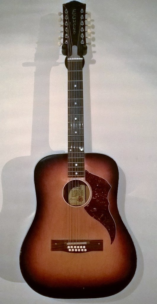 12 string Egmond acoustic guitar vintage 1960's in Kings Cross