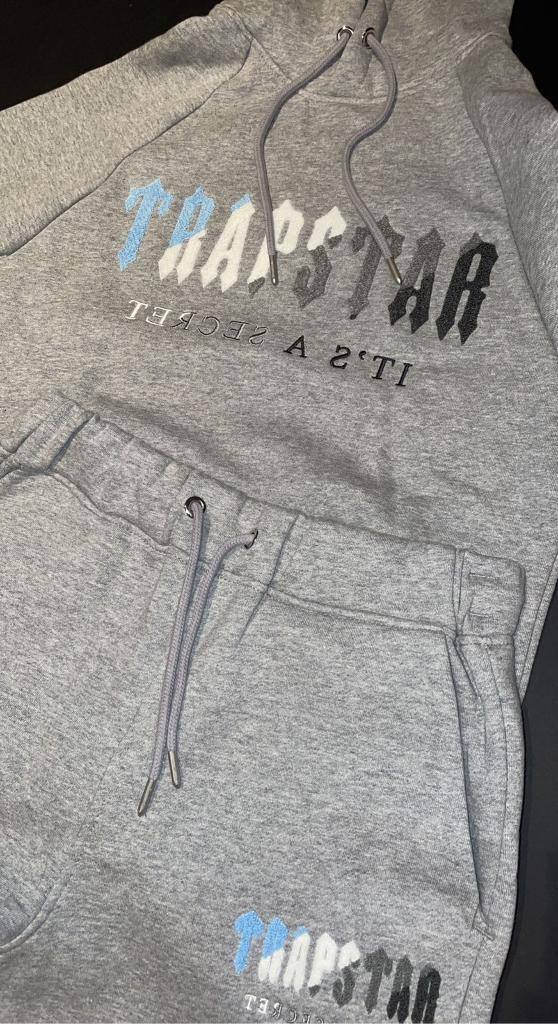Trapstar Chenille Decoded “Ice Blue” Tracksuit S M L IG kingkrepsldn