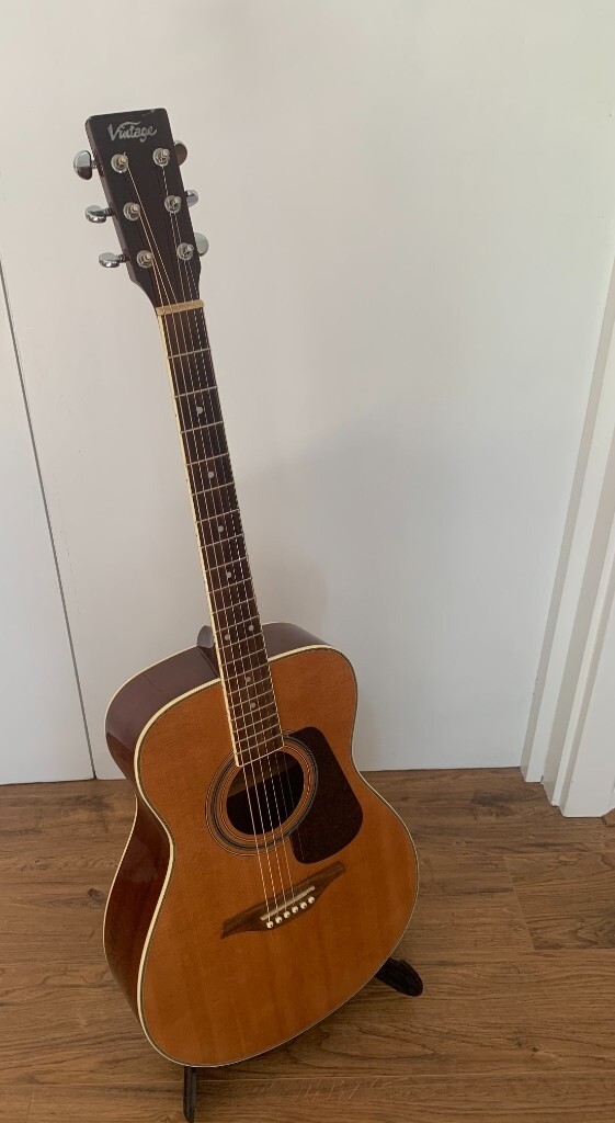 Vintage V300 acoustic guitar for sale in Caversham, Berkshire Gumtree