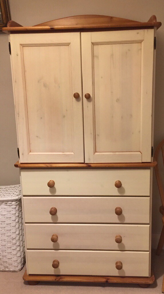 Lovely Child or Nursery Wardrobe/Chest of drawers combo OR Linen