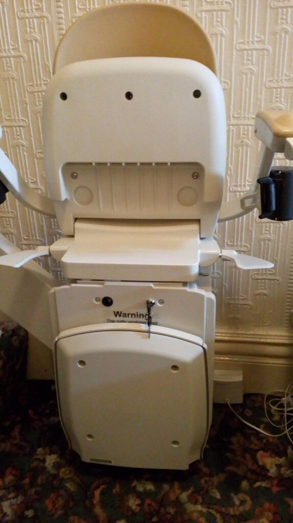 Used Acorn 180 T565 RH Curved Stairlift in Bolton, Manchester Gumtree