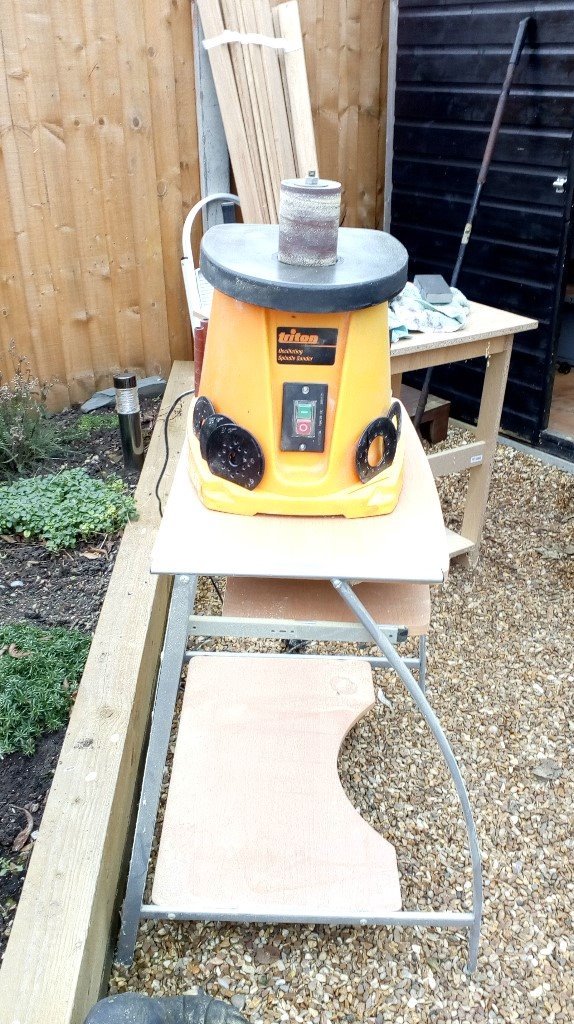 Triton TSPS450 450W Oscillating Spindle Sander 240V in Widnes