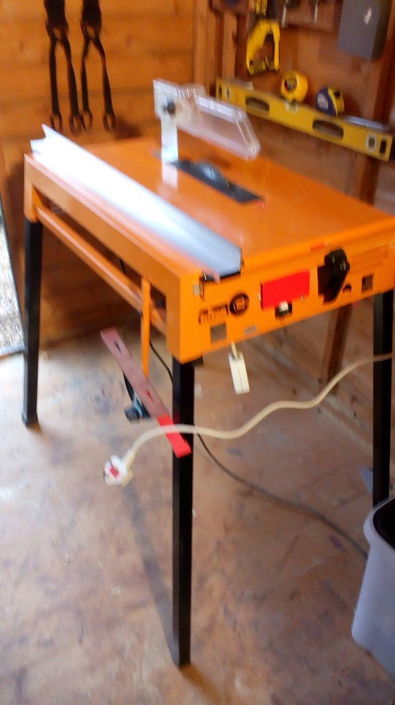Triton Saw Table and saw in Widnes, Cheshire Gumtree