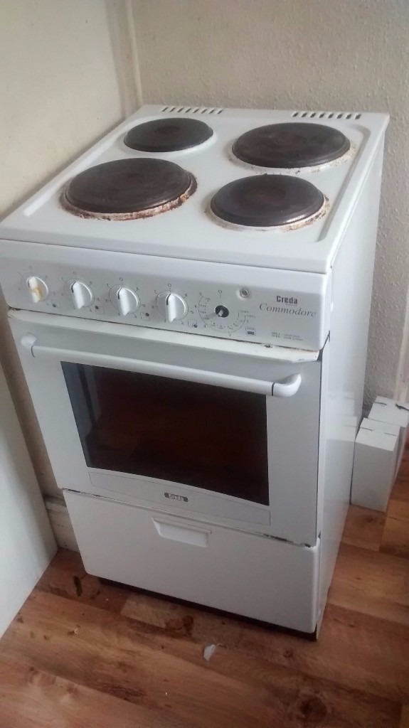 Freestanding Creda Commodore Electric Oven and Hob clean very good