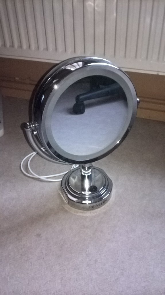 Revlon double sided lighted make up mirror in Norwich, Norfolk Gumtree