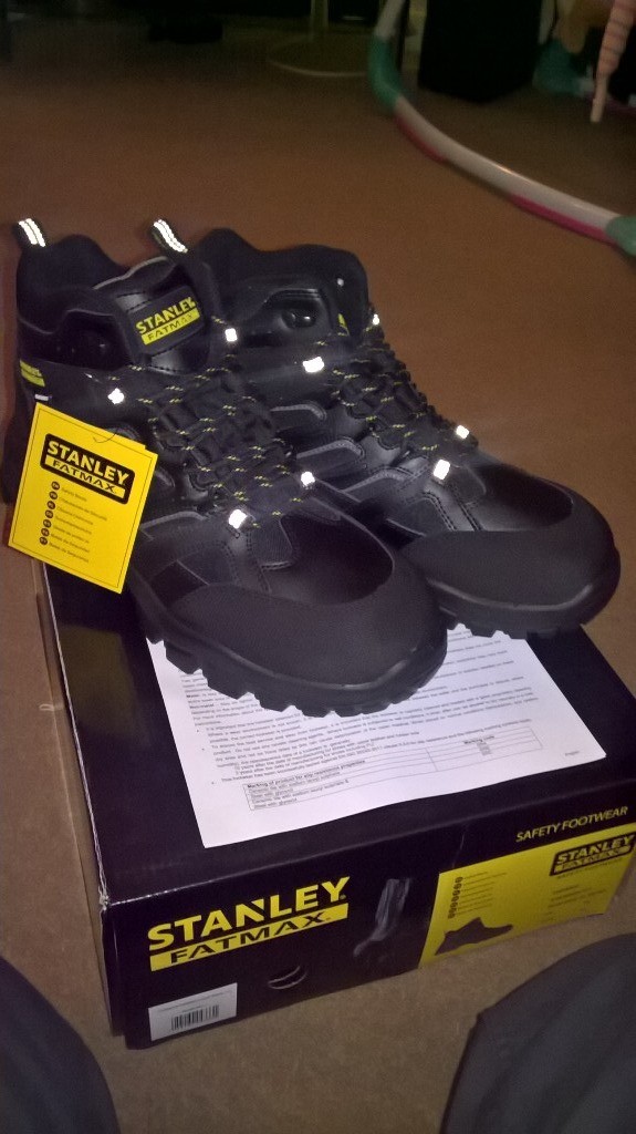 Stanley fatmax Ontario safety boots size 10 in Nottingham