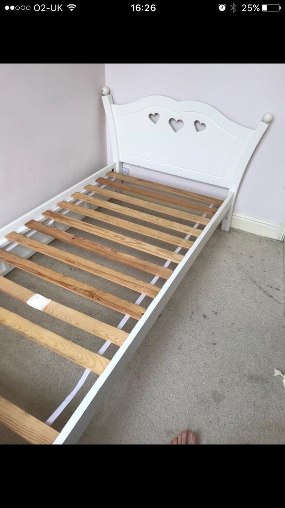 Girls white wooden heart cut out single bed in Ipswich, Suffolk Gumtree