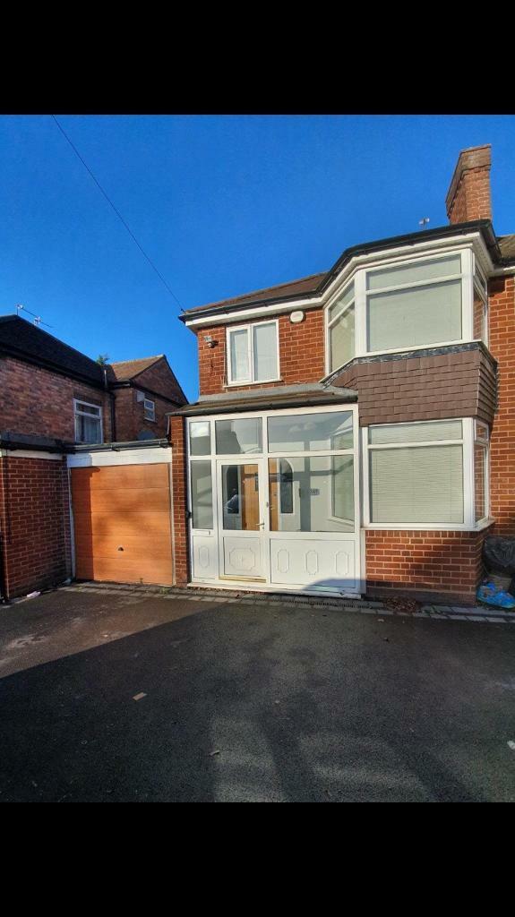 3 Bed Semi house All Bills Included! Shard End, Hodge Hill, Castle