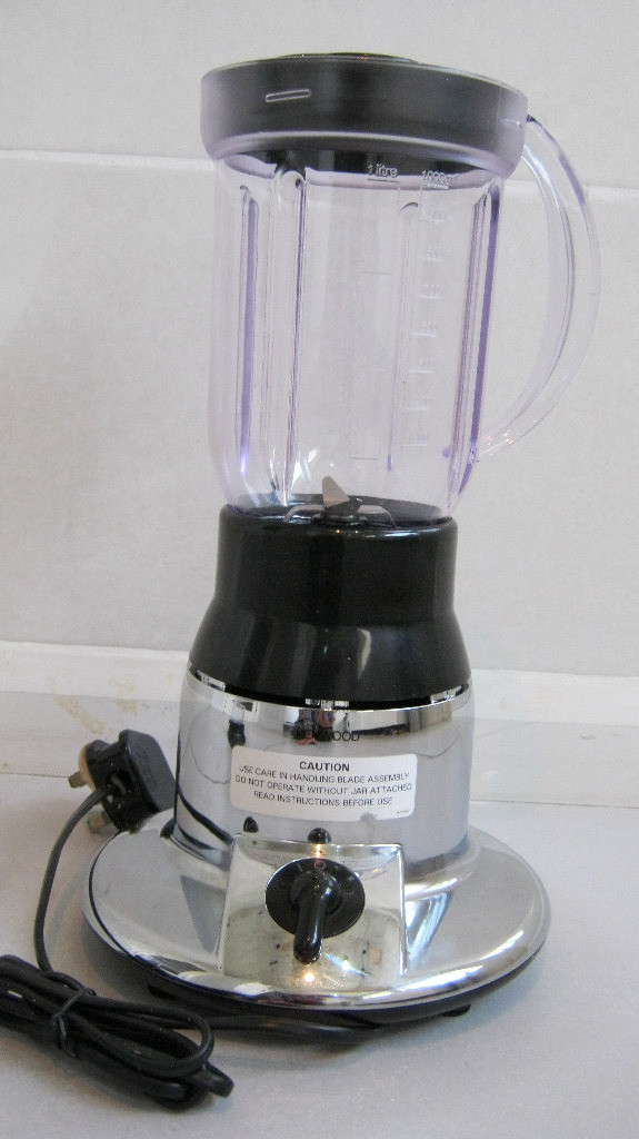 Kenwood BL306 Chrome Liquidiser / Blender / Grinder / Smoothies in
