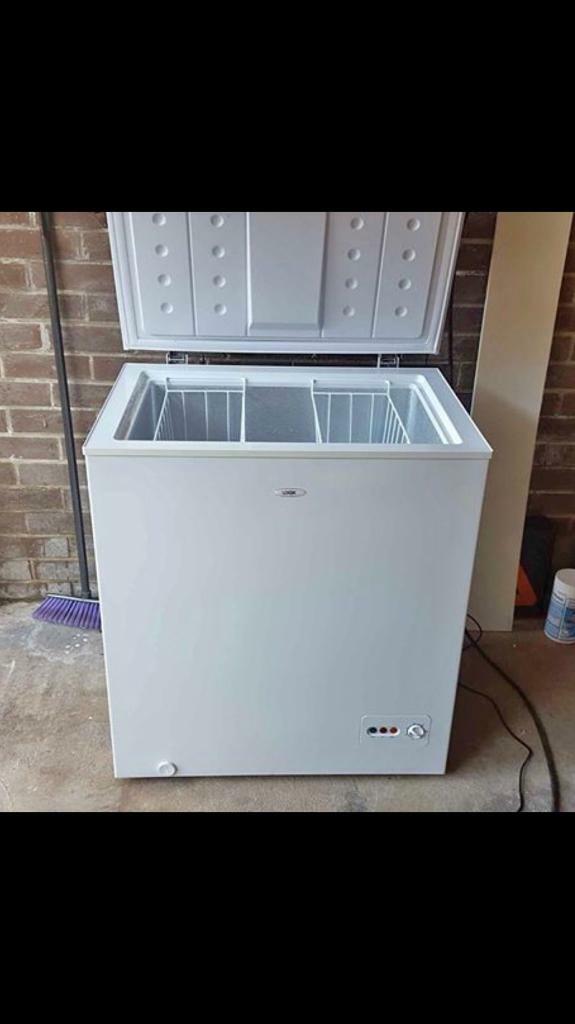 Logik double chest freezer in Bradford, West Yorkshire Gumtree