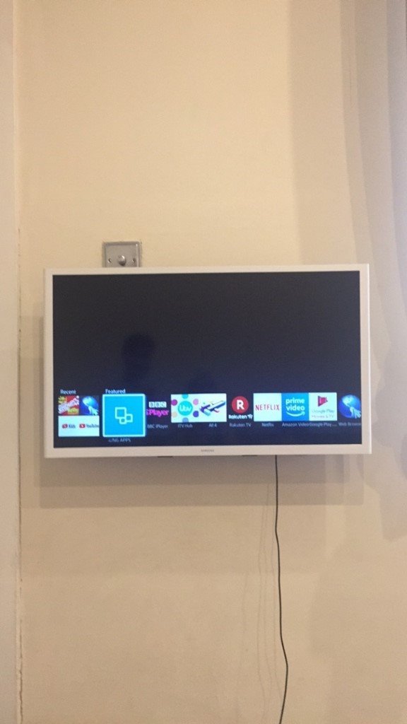 A lovely white SAMSUNG smart TV for sale in Liverpool, Merseyside