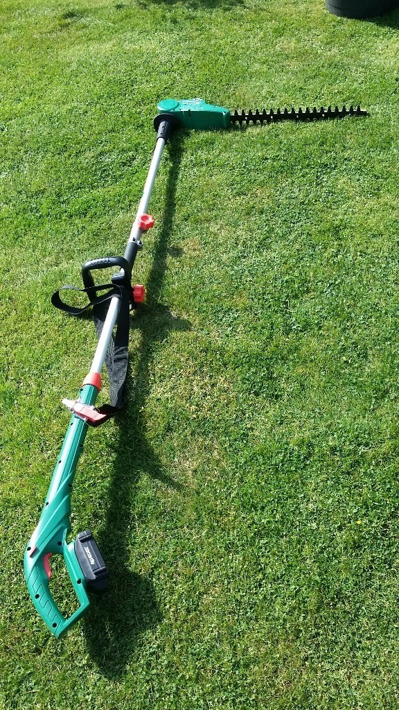 QUALCAST CORDLESS POLE HEDGE TRIMMER in Grantham, Lincolnshire Gumtree
