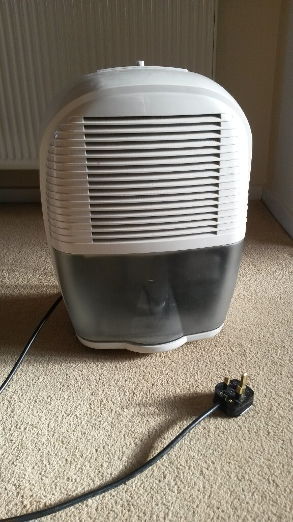 Dehumidifier DeLonghi DEM 10 in Pelsall, West Midlands Gumtree