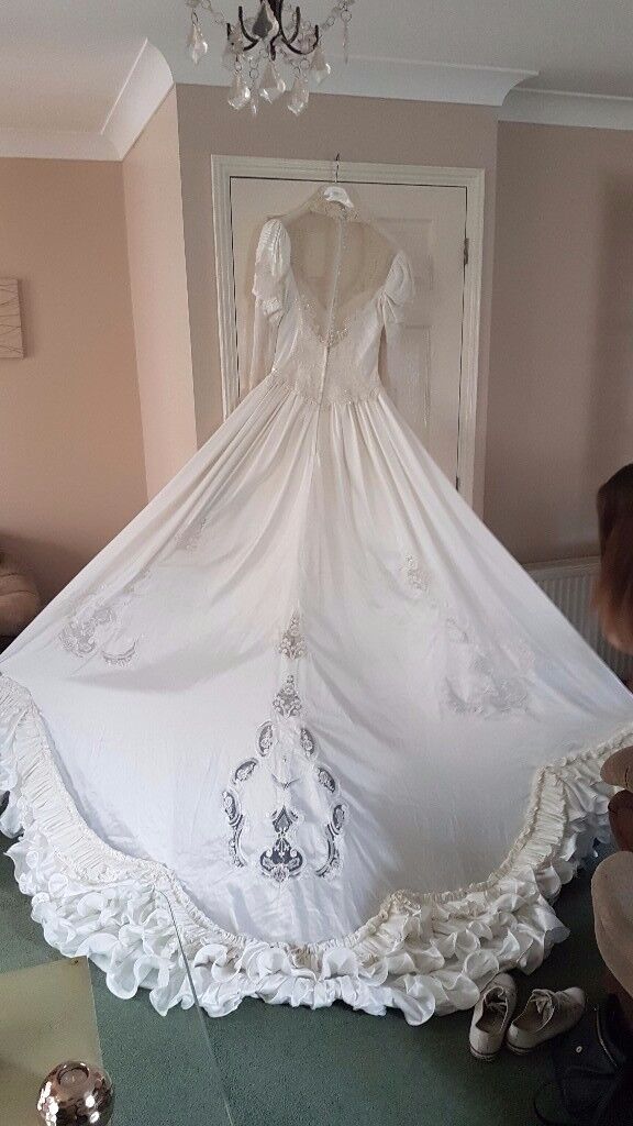 Vintage 80s wedding  Dress  in Maidstone Kent  Gumtree