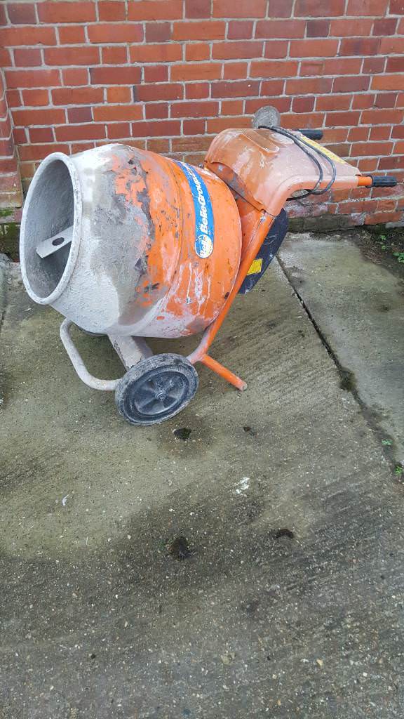 Belle cement mixer 150 minimix 110v in Danbury, Essex Gumtree
