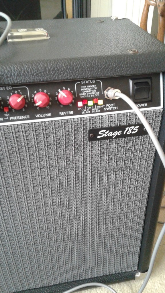Fender AMP (Stage 185 in superb condition with stand) in Cramlington