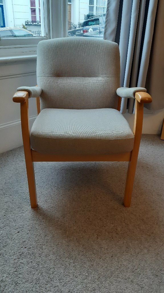 Retro Vintage Style Scandi Comfortable Parker Knoll Armchair Beige Pale