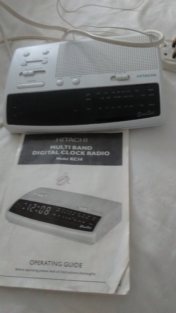 Hitachi Alarm Clock Radio