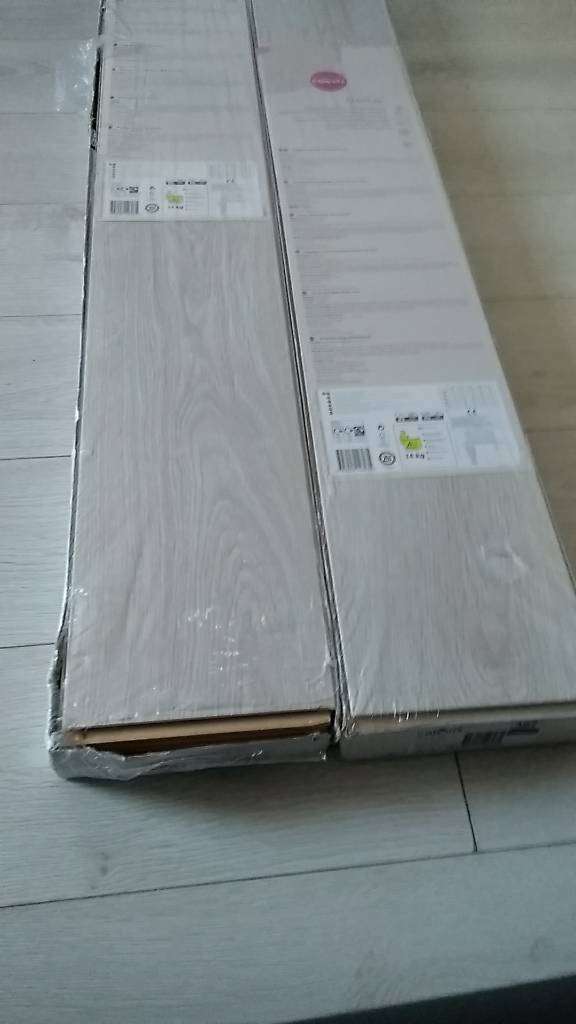 Overture Arlington Oak Effect Laminate Flooring In Swindon Wiltshire