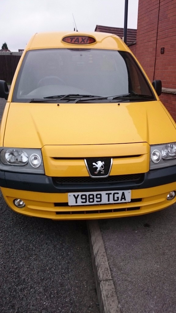 PEUGEOT E7 EXPERT TAXI DERBY YELLOW 8 VALVE ENGINE HDI MOT 03/17