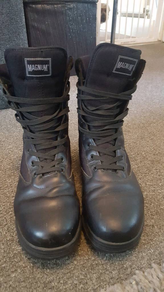 Magnum work boots in Wakefield, West Yorkshire Gumtree