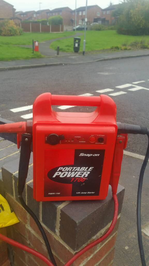 Snap on booster power pack 1700 in StokeonTrent, Staffordshire